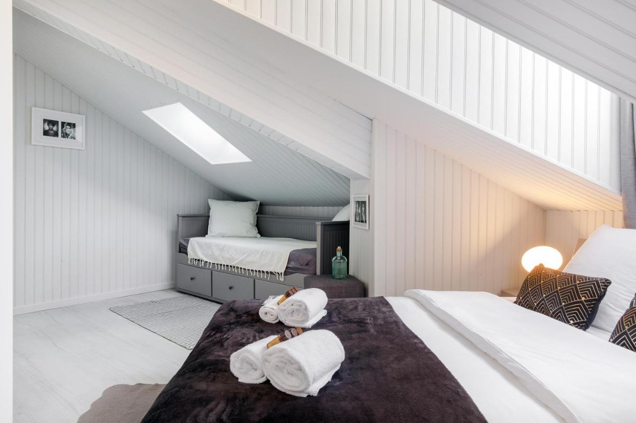 Ritual Yourhosthelper Cannes Exteriör bild